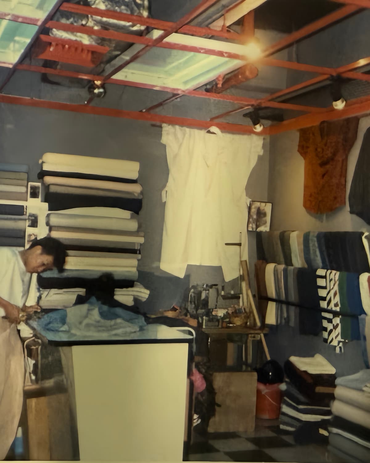 LANWIN Seremban workshop tailoring bench